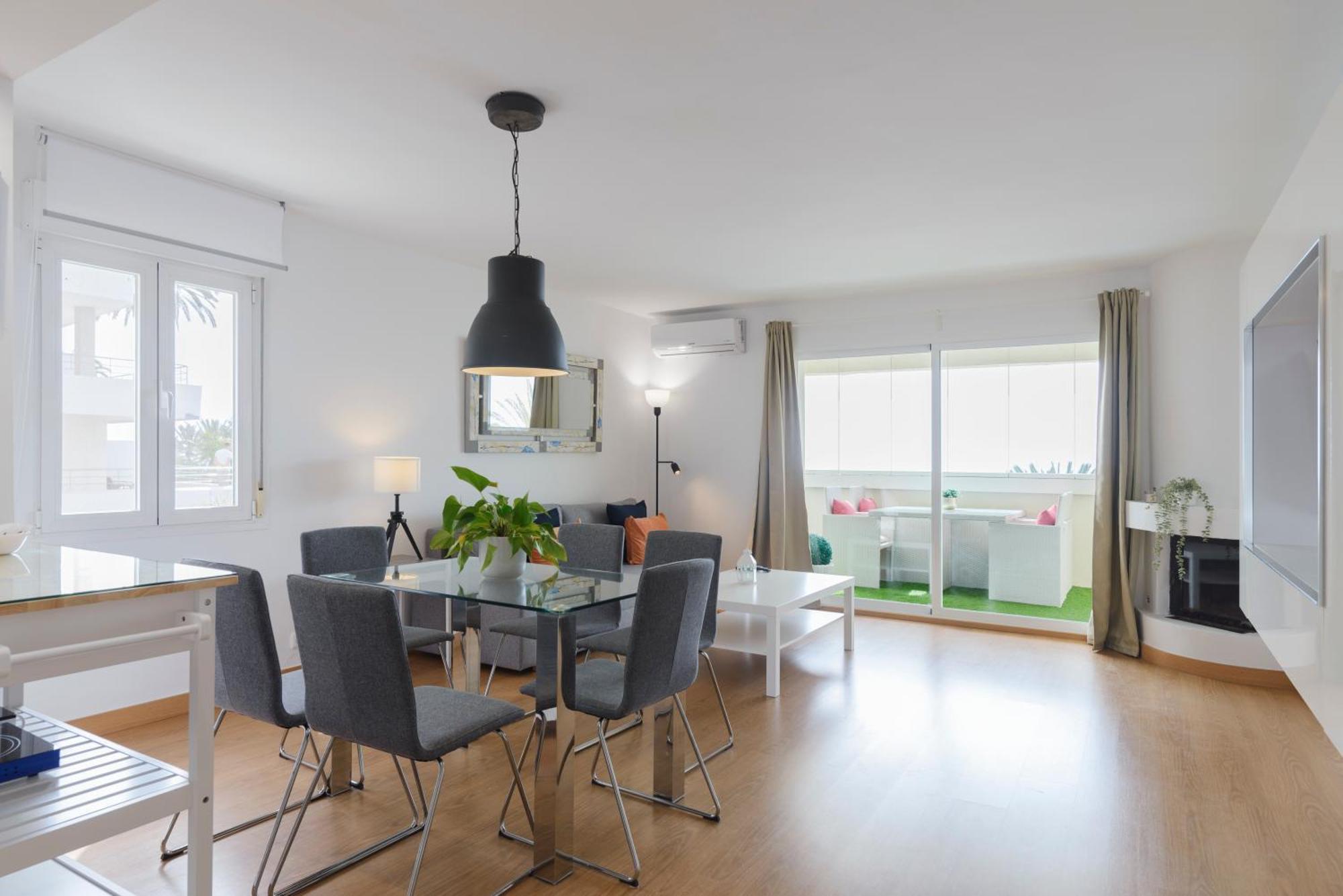 Sea Front Apartment In Marbella Center Exteriör bild